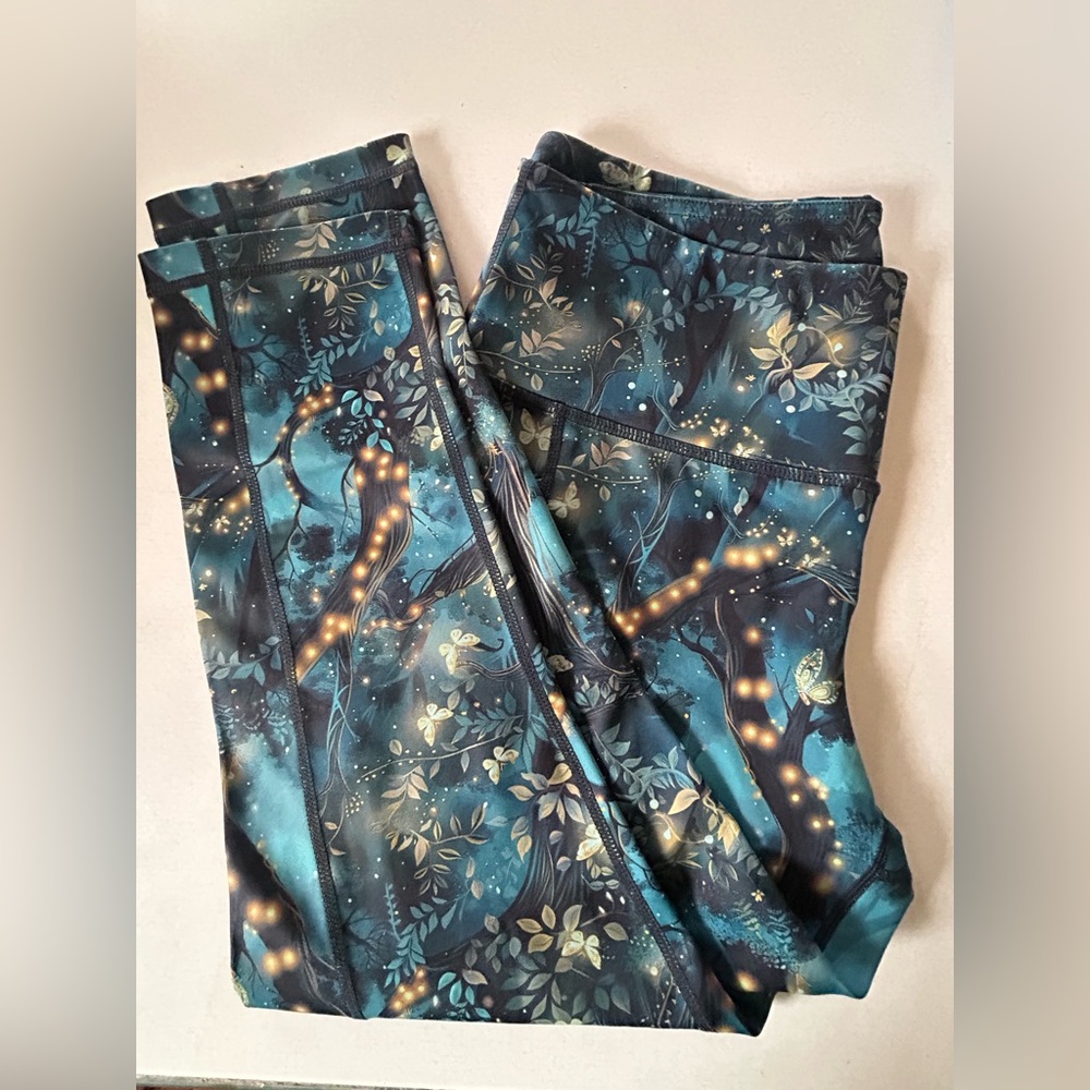 Constantly Varied Gear Blue and Gold Patterned Capri pants